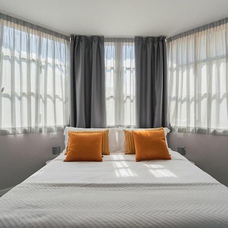 Sant'Agostino Apartments By Rent All Como Luaran gambar