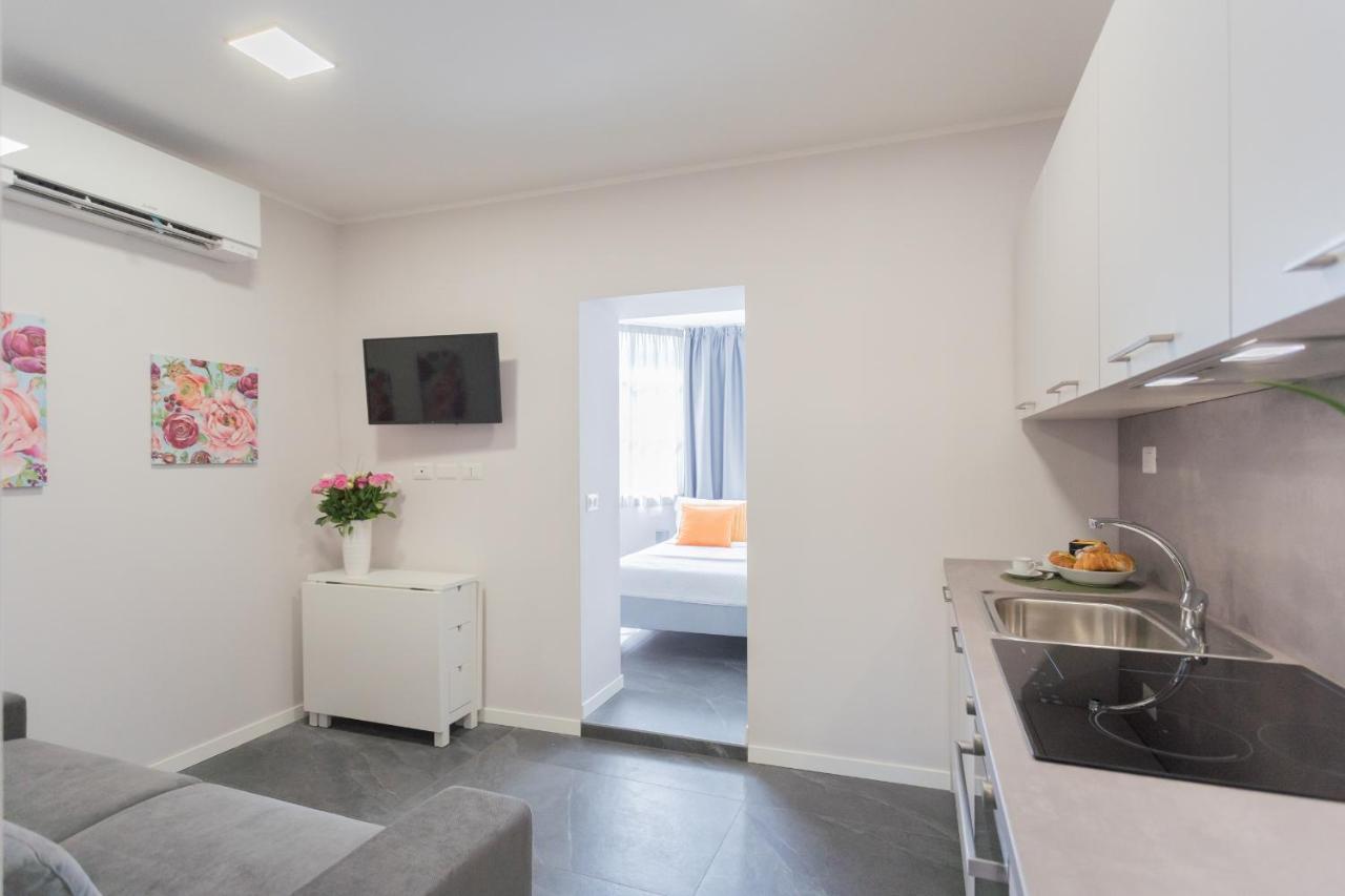 Sant'Agostino Apartments By Rent All Como Luaran gambar