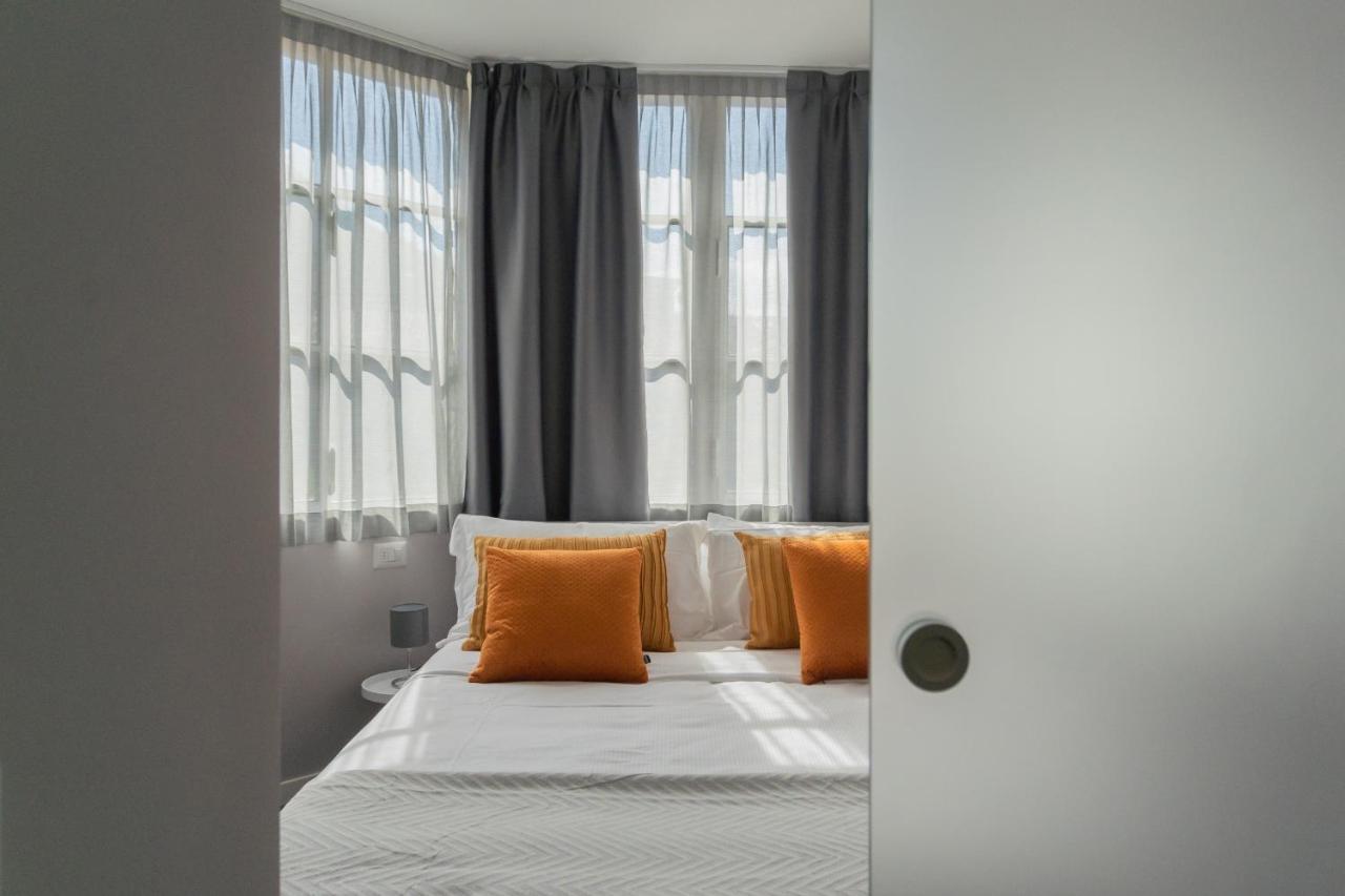 Sant'Agostino Apartments By Rent All Como Luaran gambar
