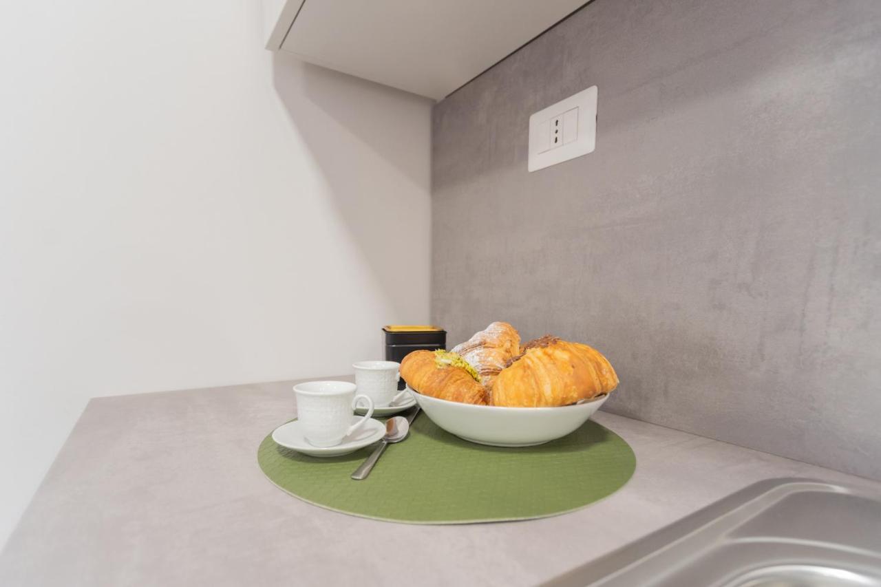 Sant'Agostino Apartments By Rent All Como Luaran gambar