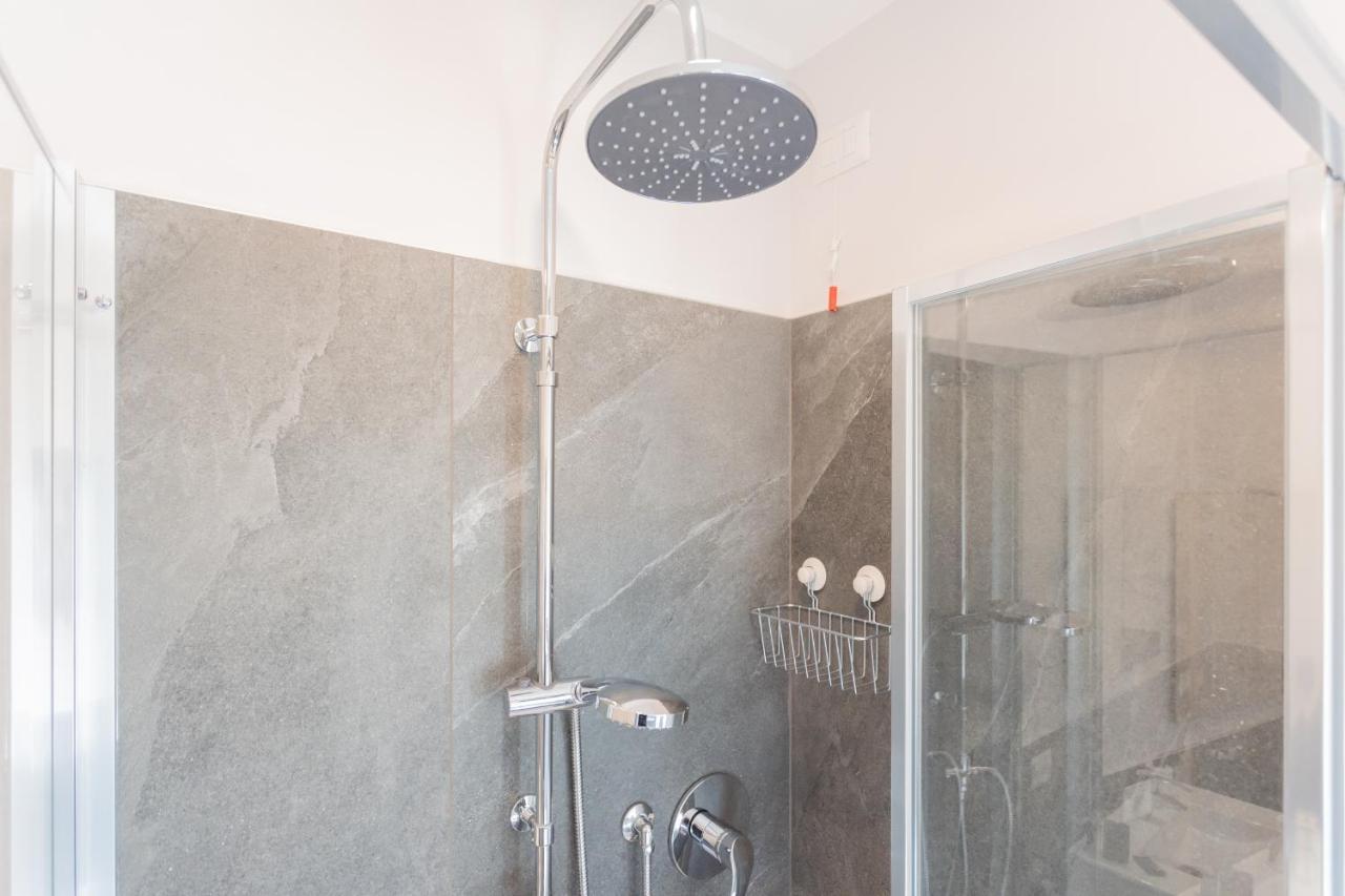 Sant'Agostino Apartments By Rent All Como Luaran gambar