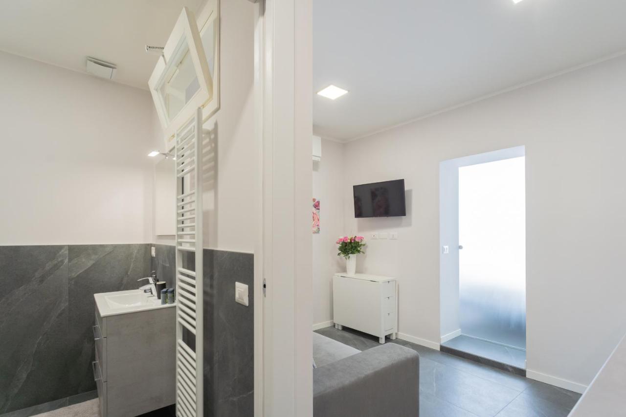 Sant'Agostino Apartments By Rent All Como Luaran gambar